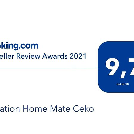 Vacation Home Mate Ceko Sukosan Luaran gambar